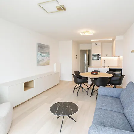 2 Bedroom In Apartment
