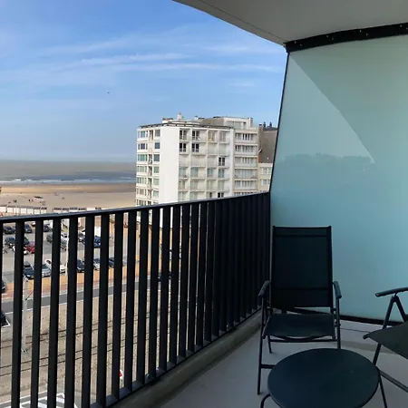 Apartment 2 Bedroom In *