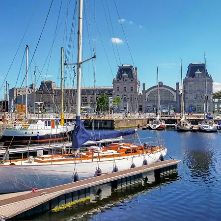 2 Bedroom In Apartment Ostend