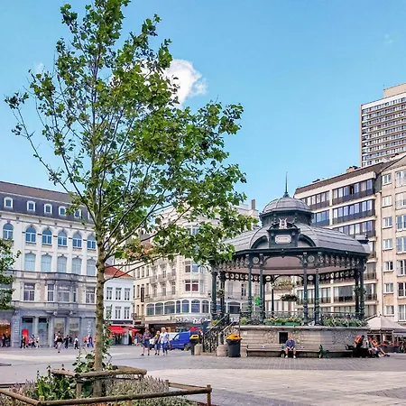 2 Bedroom In * Ostend