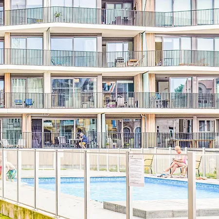 In With Outdoor Swimming Pool, Wifi&2 Bedrooms *